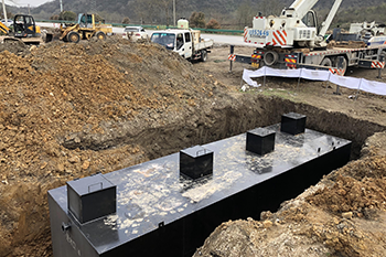 凈水設(shè)備的特點和工作原理